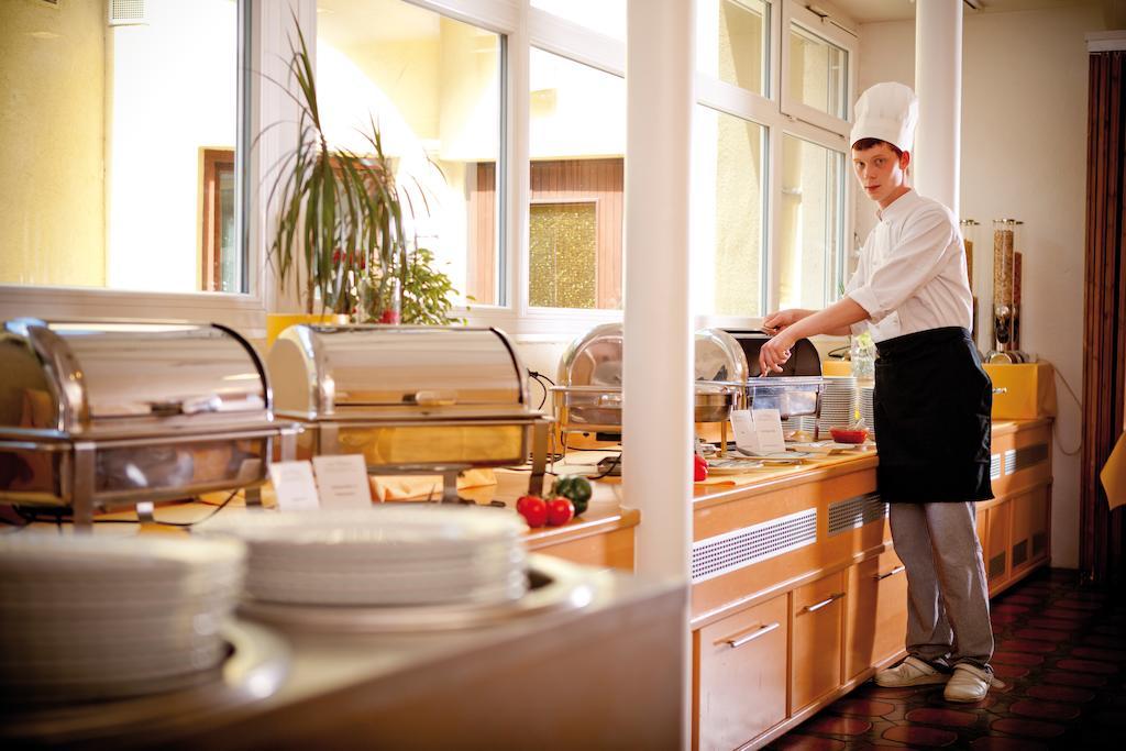 Hotel Restaurant Florianihof 마터스부르크 외부 사진