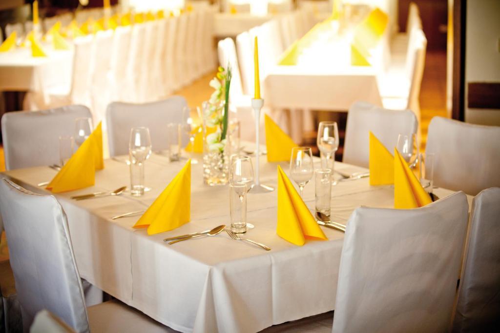 Hotel Restaurant Florianihof 마터스부르크 외부 사진